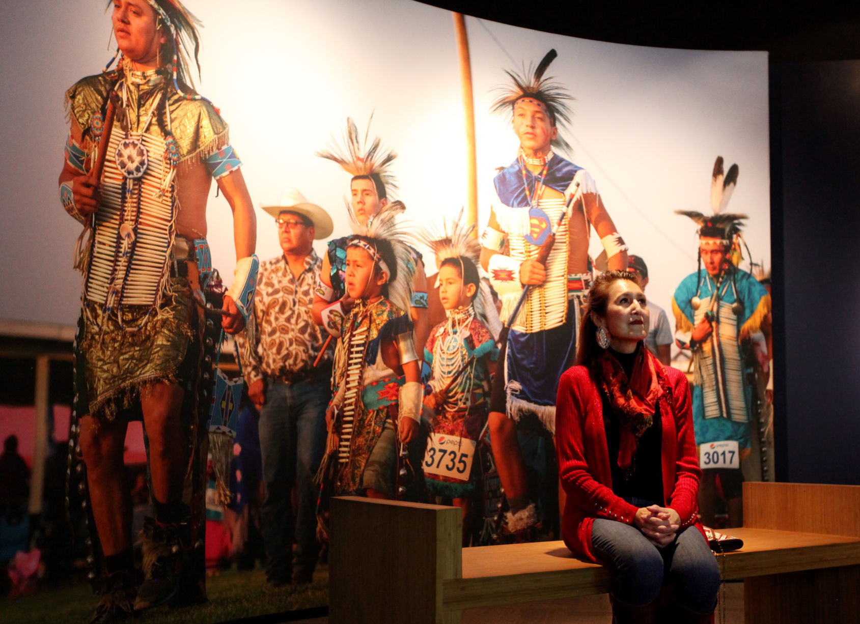 Apsáalooke Women and Warriors